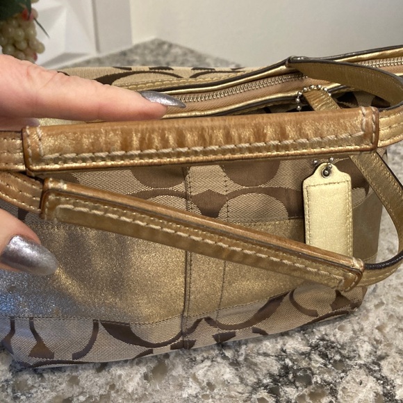Coach Tan, Brown & Gold Sparkle Shoulder Bag - Picture 4 of 12